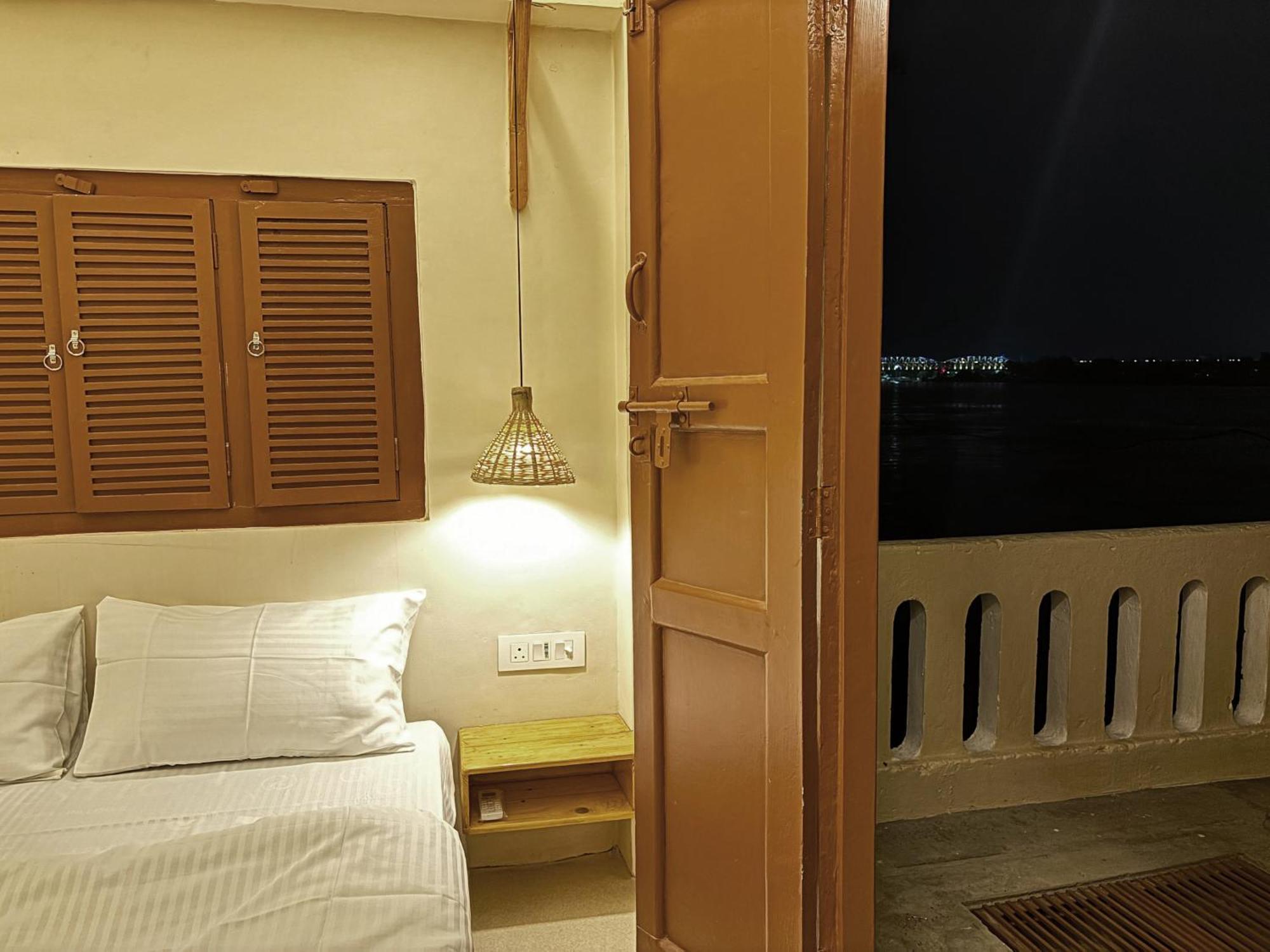 Vintage River Homestay 瓦拉纳西 外观 照片